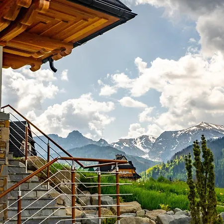 Rogata Premium, Villa