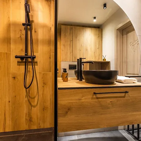 Rogata Tatra View & Jacuzzi * Kościelisko