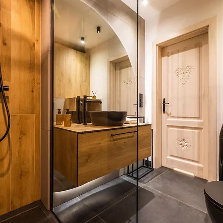 Villa Rogata Tatra View & Jacuzzi *