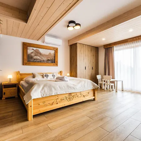 Villa Rogata Tatra View & Jacuzzi Kościelisko