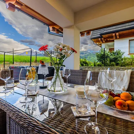 Rogata Tatra View & Jacuzzi Villa