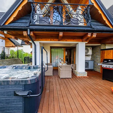 Rogata Tatra View & Jacuzzi *