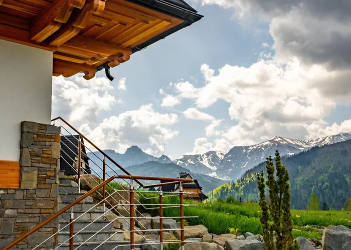 Rogata Premium, Villa