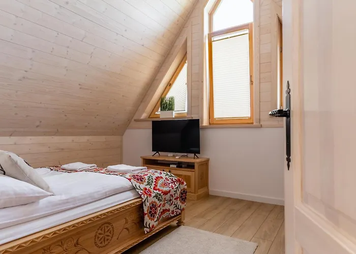 Rogata Premium, Villa